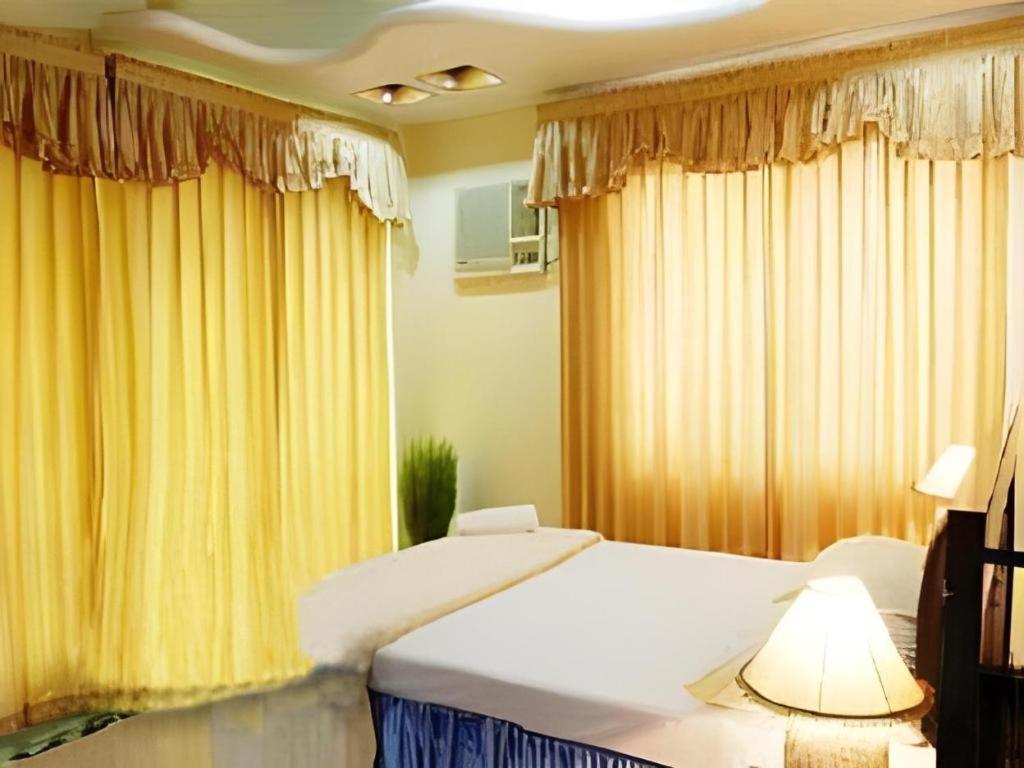 Hotel Castle Salam Khulna Zewnętrze zdjęcie