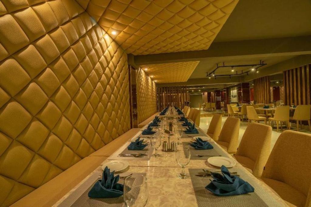 Hotel Castle Salam Khulna Zewnętrze zdjęcie